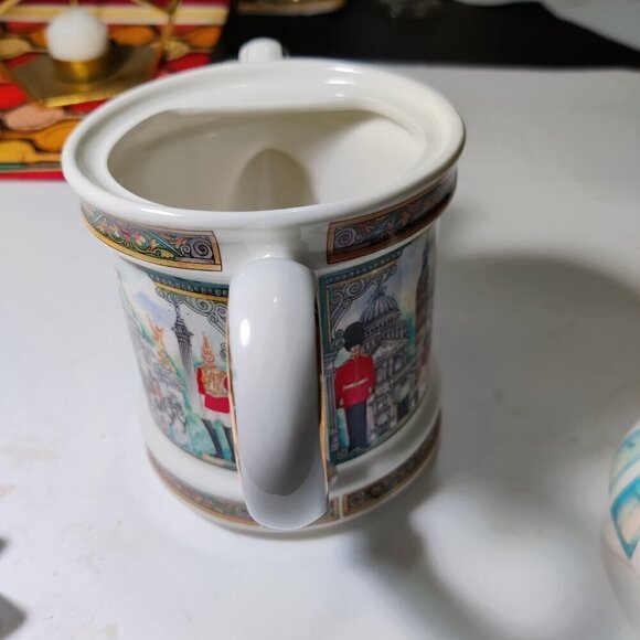 J. Sadler Porcelain Two Cup Teapot, Horseguards of the London Series Collection - Picture 10 of 11